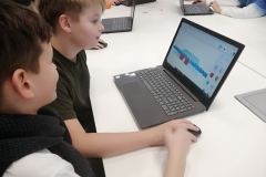 77332458_991337991229758_4439030665295429632_n